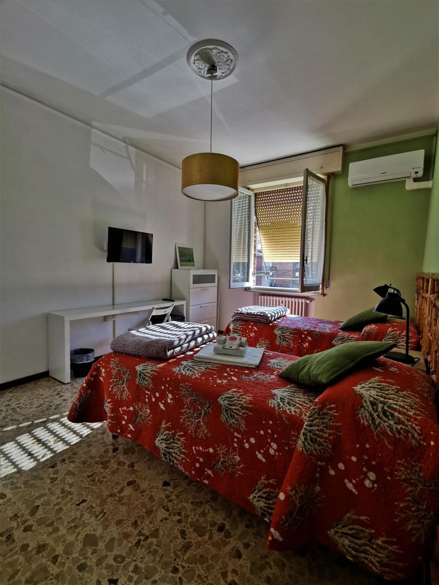 B&B Ospedale Maggiore Parma Affittacamere Buitenkant foto