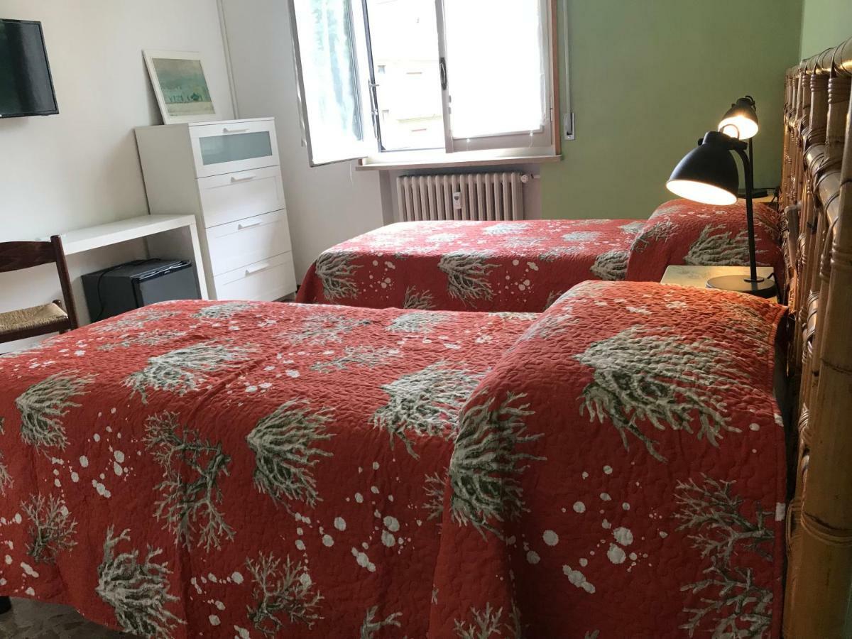 B&B Ospedale Maggiore Parma Affittacamere Buitenkant foto