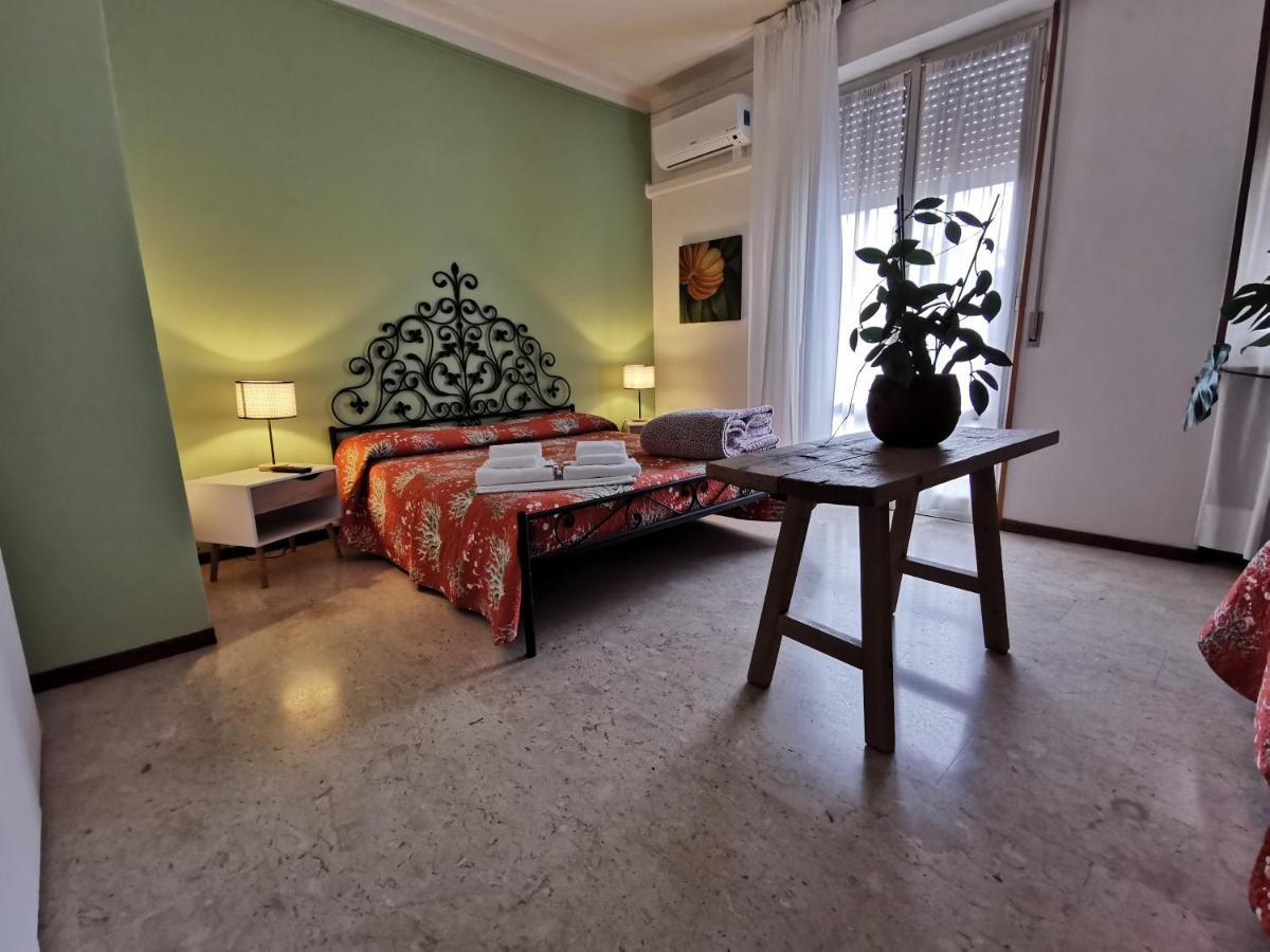 B&B Ospedale Maggiore Parma Affittacamere Buitenkant foto